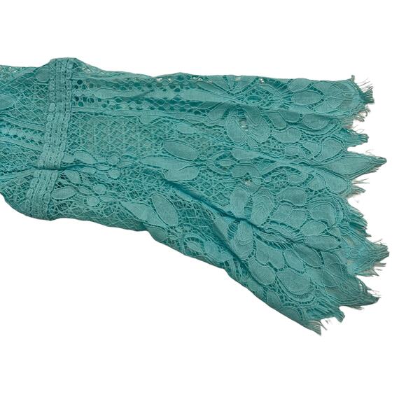 Colleen Lopez Baby Blue Lace Bell Sleeve Dress Size Medium nwt - Picture 4 of 8